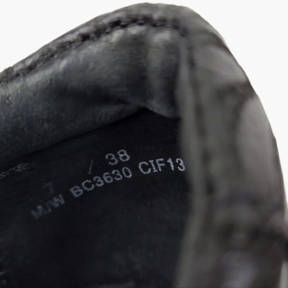 b.o.c. Born Concept Black Peggy Clogs Tooled Leather Slip On Shoes Women Size 7 - Picture 10 of 12